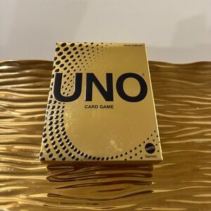 UNO Card Game: Gold Edition. Collectible Deck with Foil Accents. NEW